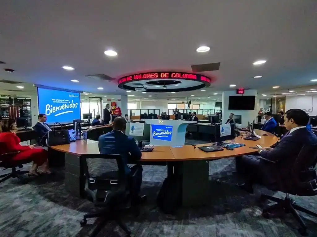 COLCAP Gains 2.7% as Peso Strengthens | Colombia Market Report, Oct 5